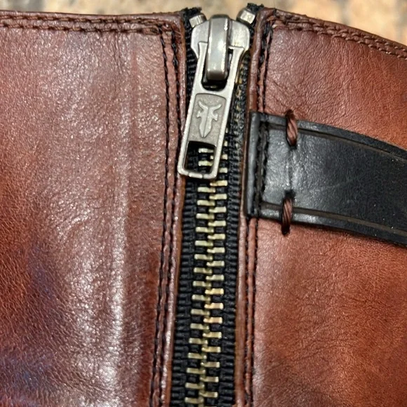 Mollie Button Frye Leather Boots Black& Brown Size 7.5 B - Picture 10 of 13